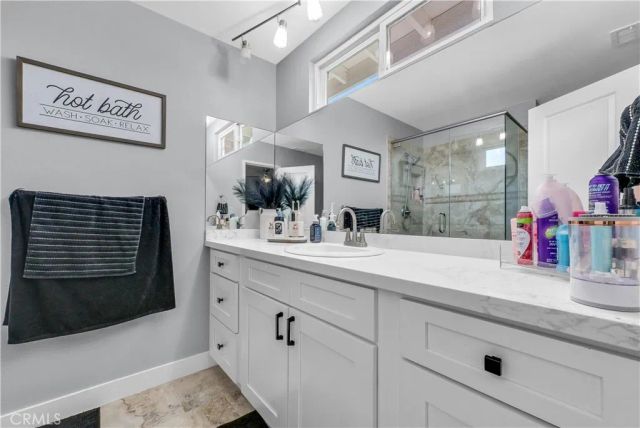 5991 Rogers Lane, San Bernardino, CA 92404