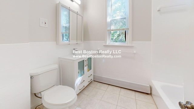 339 Norflk St 1, Cambridge, MA 02139