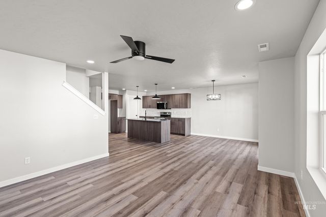 6600 W Black Butte Dr, Meridian, ID 83646