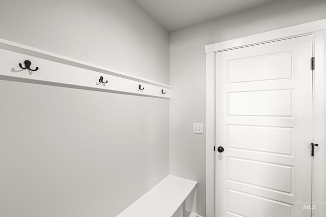 6600 W Black Butte Dr, Meridian, ID 83646