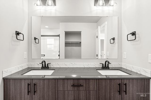 6600 W Black Butte Dr, Meridian, ID 83646