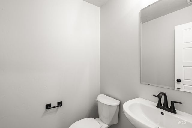 6600 W Black Butte Dr, Meridian, ID 83646