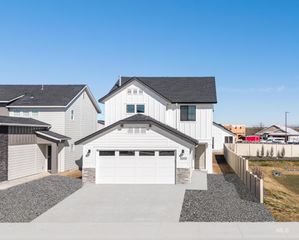 6600 W Black Butte Dr, Meridian, ID 83646