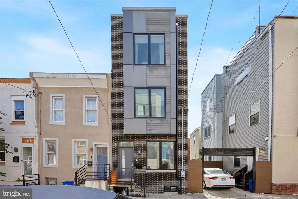 1944 MOUNTAIN ST, Philadelphia, PA 19145
