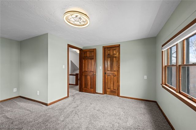 22235 Arbor Cliff Lane, Rocky River, OH 44116