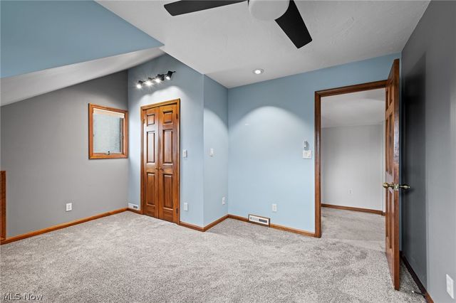 22235 Arbor Cliff Lane, Rocky River, OH 44116