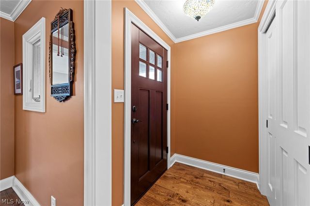 22235 Arbor Cliff Lane, Rocky River, OH 44116
