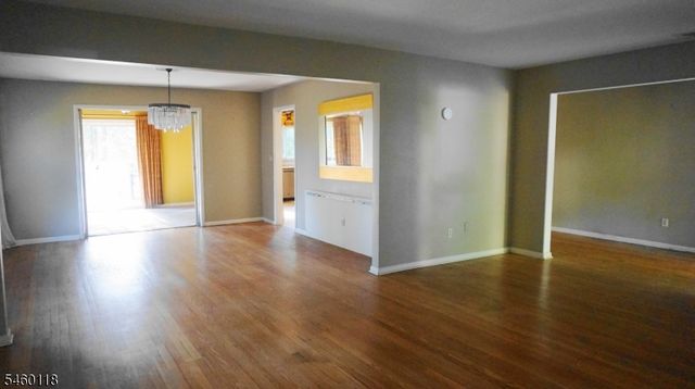 8 Mountain Way S, West Orange Twp., NJ 07052