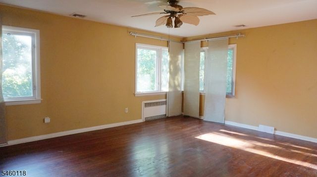 8 Mountain Way S, West Orange Twp., NJ 07052