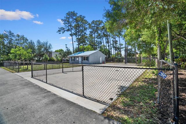 4736 Lake Worth Road, Greenacres, FL 33463