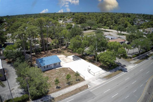 4736 Lake Worth Road, Greenacres, FL 33463