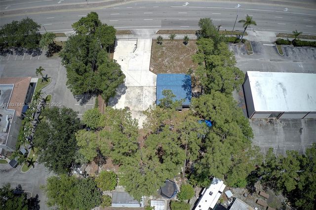 4736 Lake Worth Road, Greenacres, FL 33463