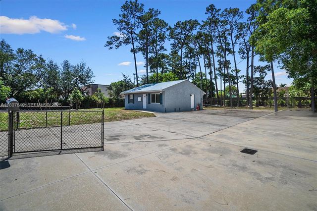 4736 Lake Worth Road, Greenacres, FL 33463