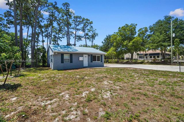 4736 Lake Worth Road, Greenacres, FL 33463
