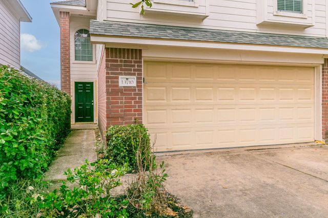 13710 Maximos Drive, Houston, TX 77083