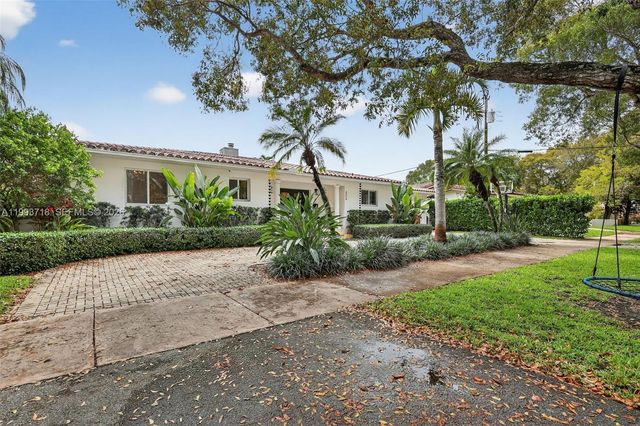 3258 Riviera Dr, Coral Gables, FL 33134