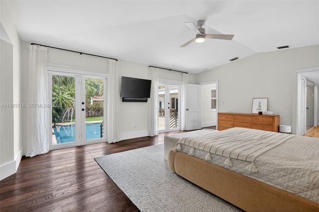 3258 Riviera Dr, Coral Gables, FL 33134