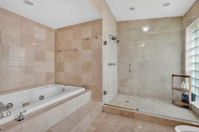 3258 Riviera Dr, Coral Gables, FL 33134