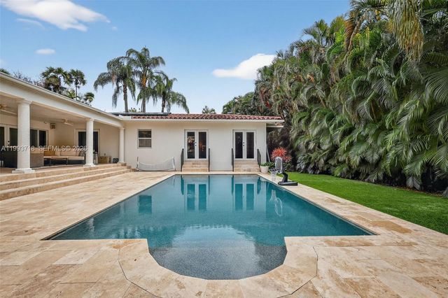 3258 Riviera Dr, Coral Gables, FL 33134
