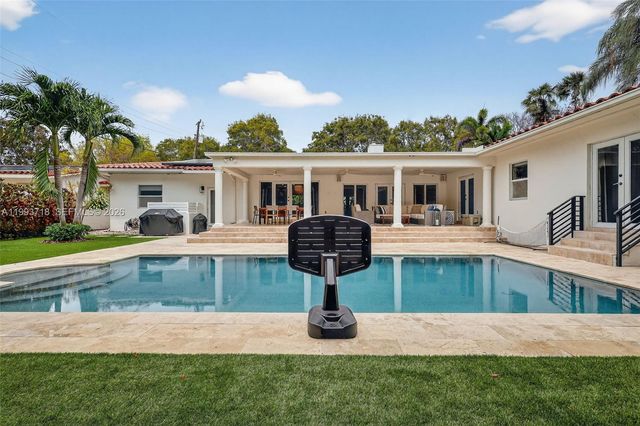 3258 Riviera Dr, Coral Gables, FL 33134