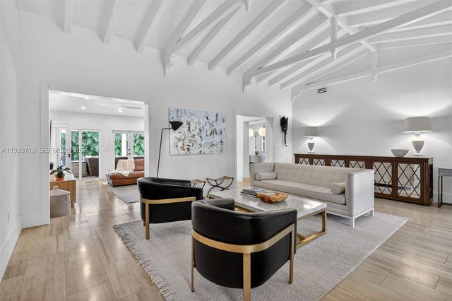 3258 Riviera Dr, Coral Gables, FL 33134