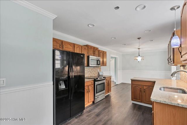 825 N Saylor Street, Southern Pines, NC 28387