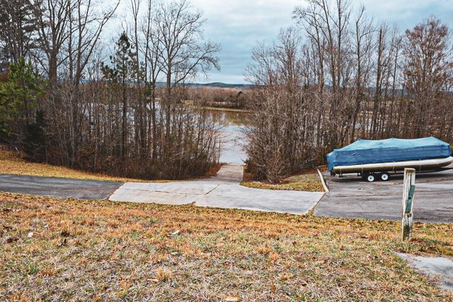 47 Mill Drive, Decatur, TN 37322