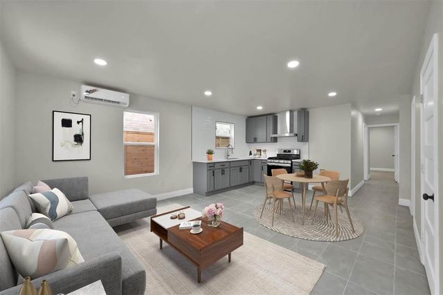 2304 Chapman Street 3, Houston, TX 77009