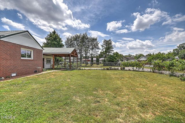 1121 Broad Street, Elizabethton, TN 37643