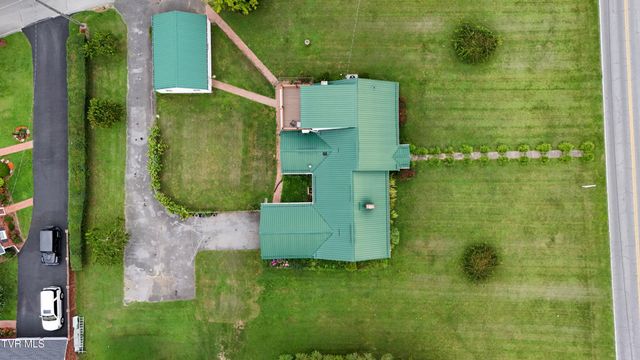 1121 Broad Street, Elizabethton, TN 37643