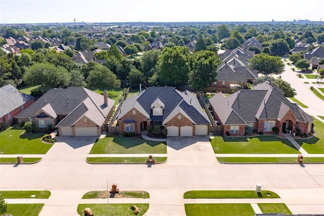 1005 Bentbrook Place, Norman, OK 73072