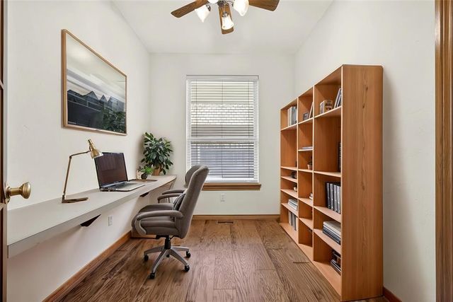 1005 Bentbrook Place, Norman, OK 73072