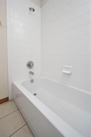 1005 Bentbrook Place, Norman, OK 73072