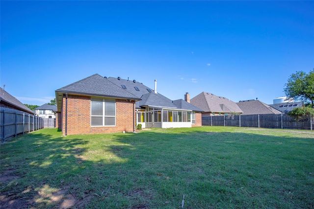 1005 Bentbrook Place, Norman, OK 73072