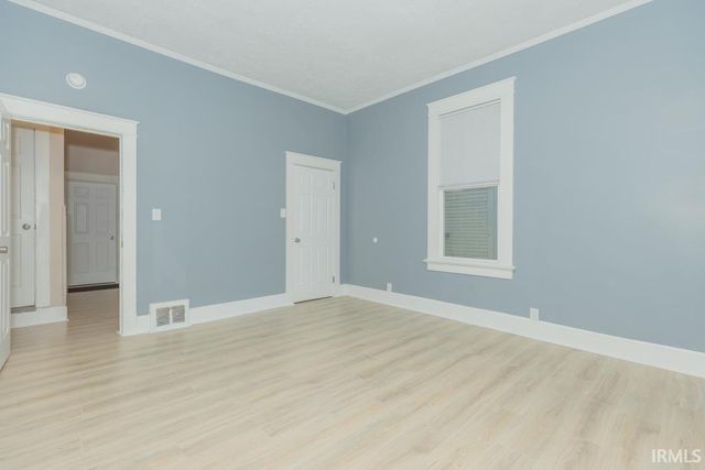 810 E Gum Street, Evansville, IN 47713