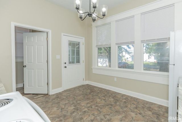 810 E Gum Street, Evansville, IN 47713