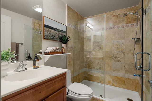 1212 Vessona Cir, Folsom, CA 95630