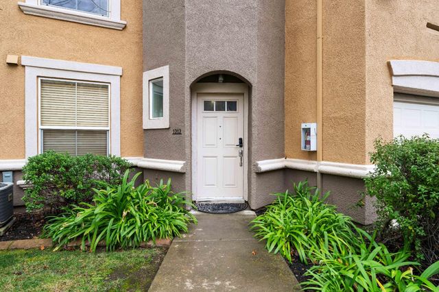 1212 Vessona Cir, Folsom, CA 95630