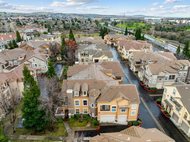 1212 Vessona Cir, Folsom, CA 95630