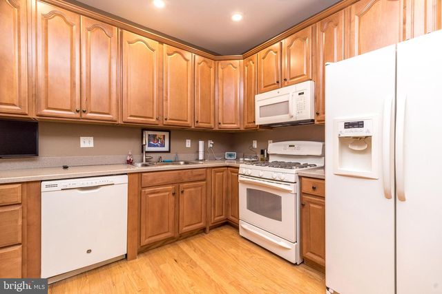 4104 LILAC CT, Upper Gwynedd, PA 19446