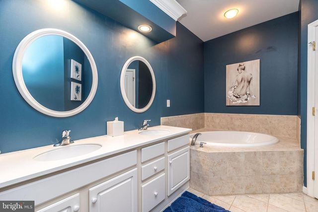 4104 LILAC CT, Upper Gwynedd, PA 19446