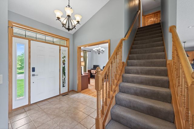 1511 Oakview Court, Hugo, MN 55038