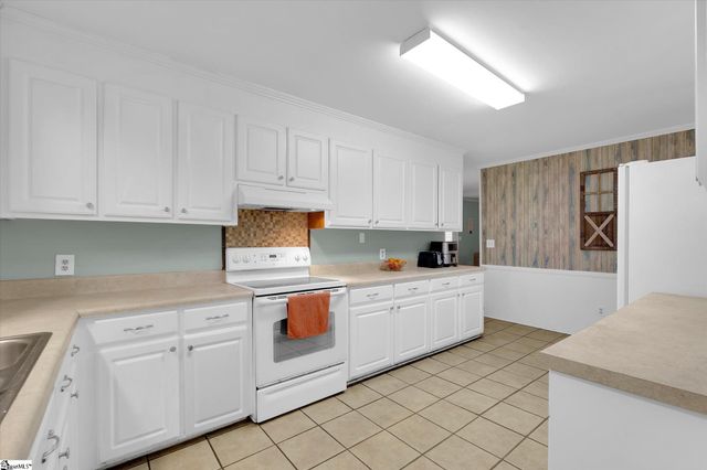105 Sunset Court, Easley, SC 29642
