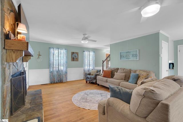 105 Sunset Court, Easley, SC 29642