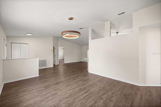 6118 SW 100TH LOOP, Ocala, FL 34476