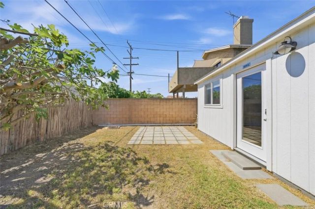 4874 W 135th Street, Hawthorne, CA 90250