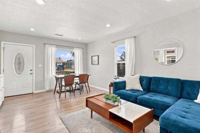 4874 W 135th Street, Hawthorne, CA 90250