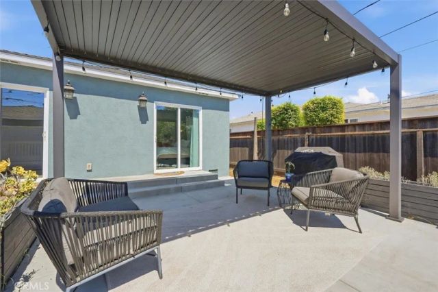4874 W 135th Street, Hawthorne, CA 90250