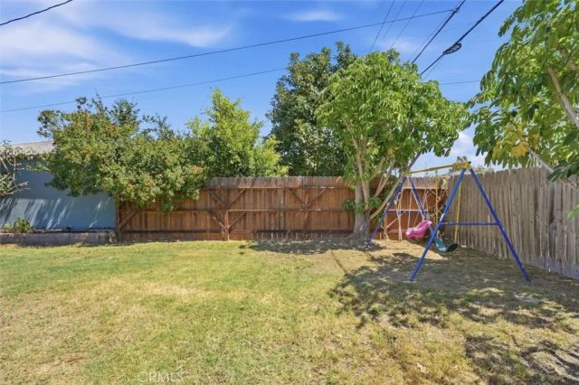 4874 W 135th Street, Hawthorne, CA 90250