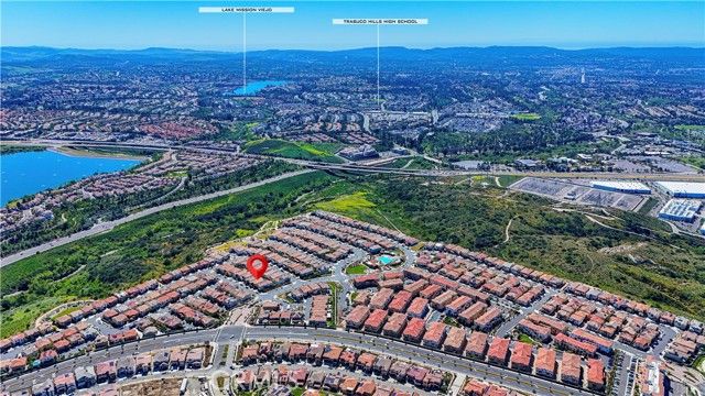 2168 Aliso Peak, Lake Forest (el Toro), CA 92610